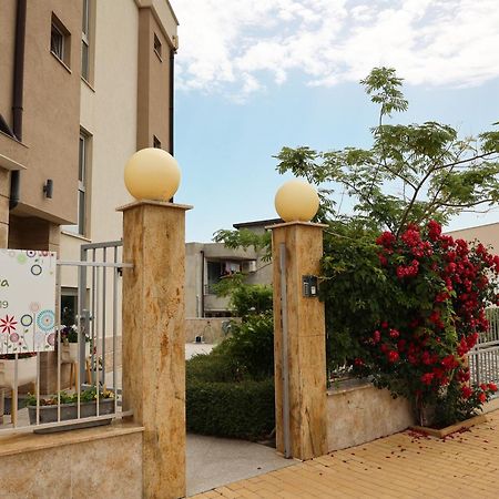 Villa Flora ソゾポル エクステリア 写真